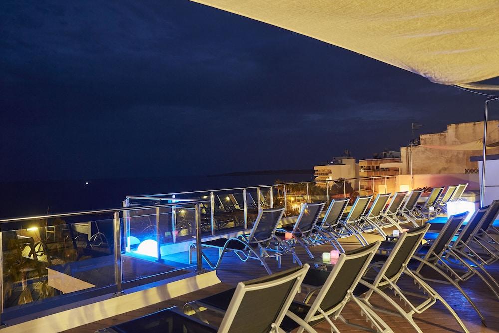 Hotel Cabot Cap De Mar Cala Bona  Esterno foto