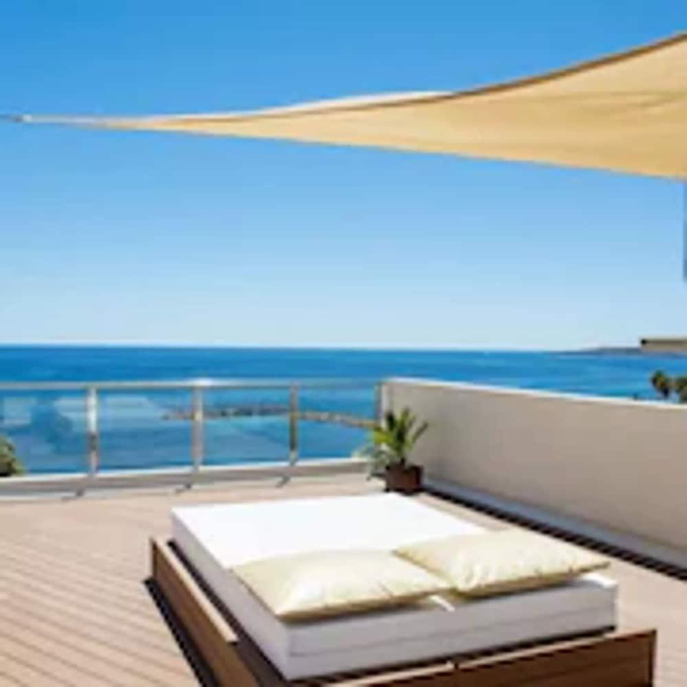 Hotel Cabot Cap De Mar Cala Bona  Esterno foto